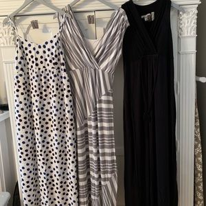 Maternity maxi dresses